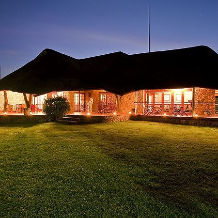 Gwahumbe Game & Spa Mid Illovo Екстериор снимка